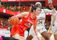 九州体育-四川篮球队在今日比赛中勇夺胜利，队员表现突出