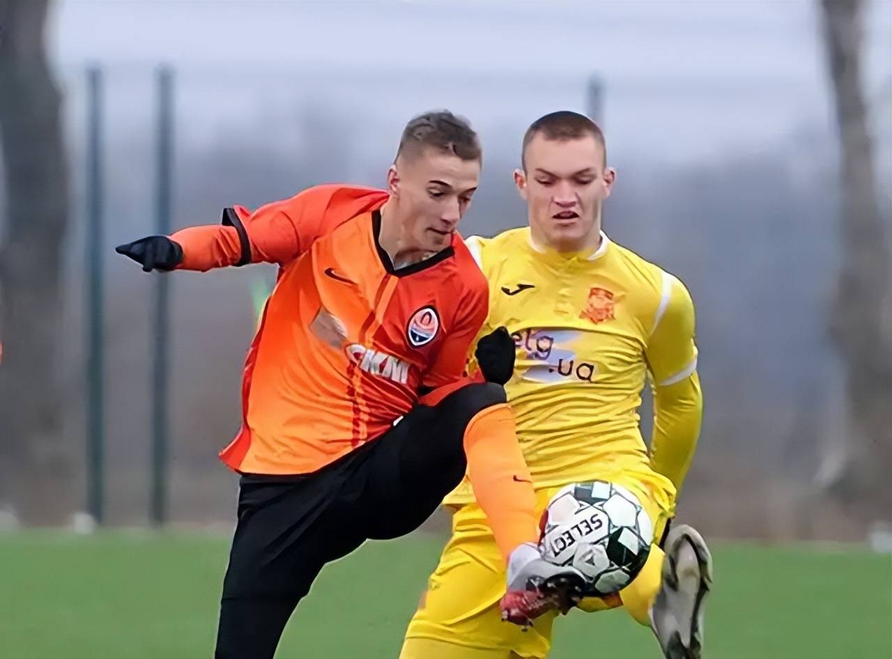 包含乌克兰国家队备战塞浦路斯,备受关注的词条 包含乌克兰国家队备战塞浦路斯,备受关注的词条